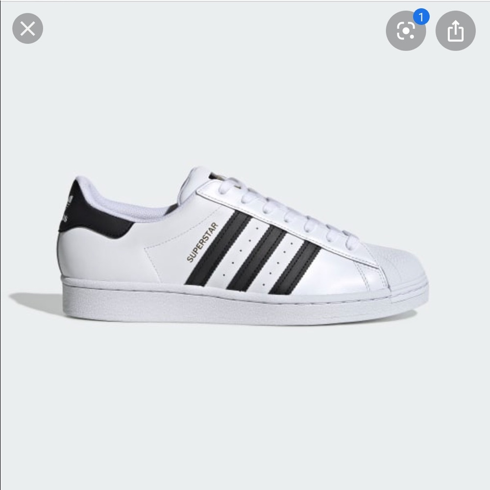 Adidas Superstar Sneakers